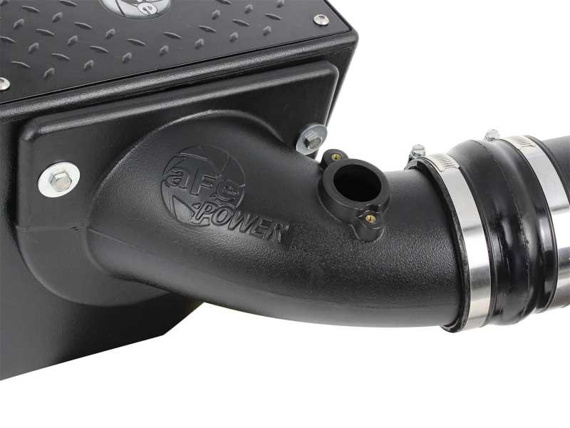 Magnum FORCE Stage-2 Si Pro DRY S Air Intake System 51-80612